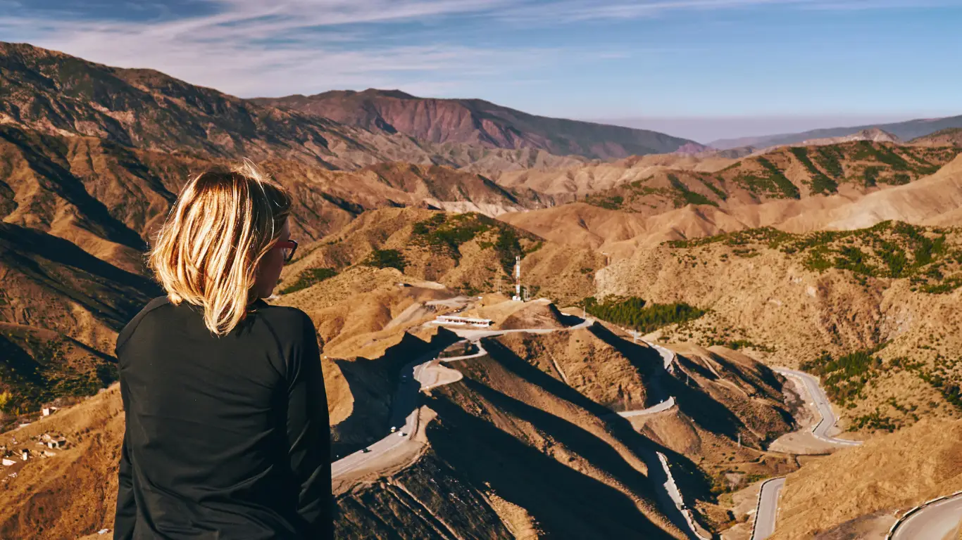 Excursion Marrakech – Ouarzazate & Aït Ben Haddou | 1 Journée Inoubliable